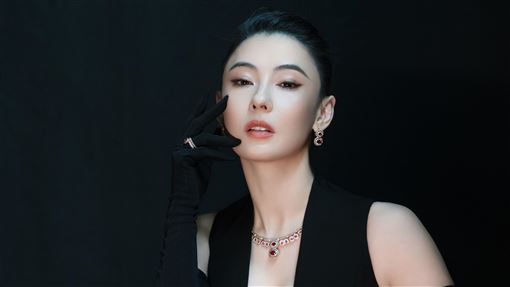 台玻夫人爆王菲害張柏芝　卡神楊蕙如表態