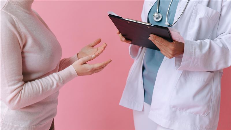 中醫師表示，多囊性卵巢是備孕門診中相當常見的問題，只要及早調整代謝、改善生活習慣，仍有機會懷孕。（示意圖／Pexels）