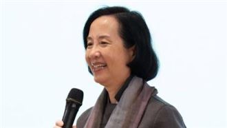 73歲的徐莉玲，過去在台灣美學界具有舉足輕重的地位。(圖／翻攝自臉書）