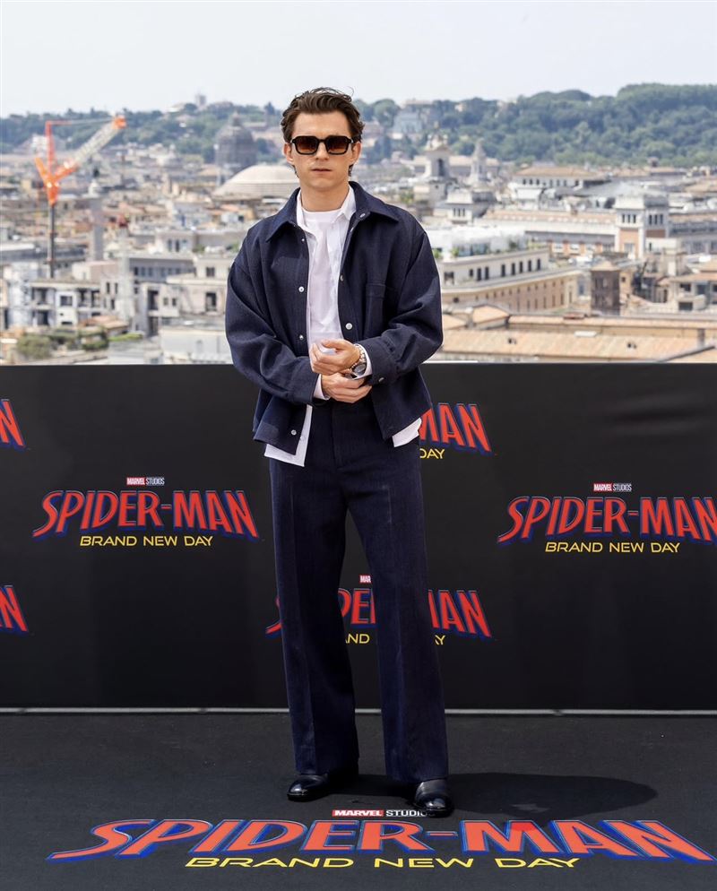 《奧德賽》全台上映中，《蜘蛛人：重生日》則將於29日在台上映。（圖／翻攝自IG @tomholland2013）