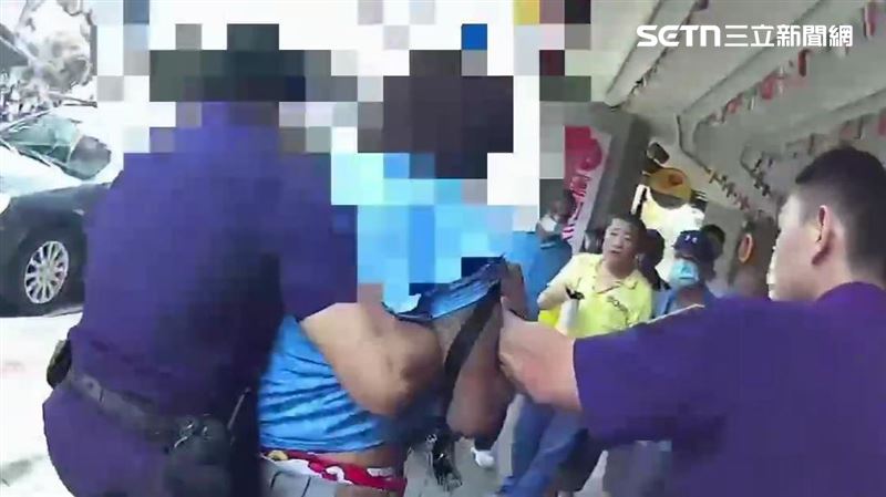 北市曾男毒駕騎車行經廣州街時遭警盤查逮捕。（圖／翻攝畫面）