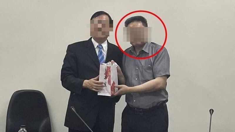 苗檢最懶檢察官!找書記官幫蓋章蒞庭遲到