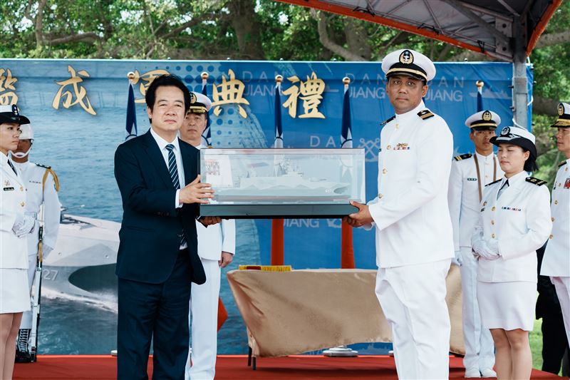 總統賴清德出席「海軍丹江軍艦成軍典禮」（圖／總統府提供）