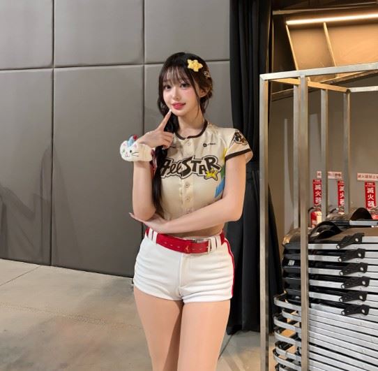 韓籍啦啦隊成員權喜原近日透露,自己疑似遭遇粉絲過度追蹤。(圖/翻攝自權喜原Threads)
