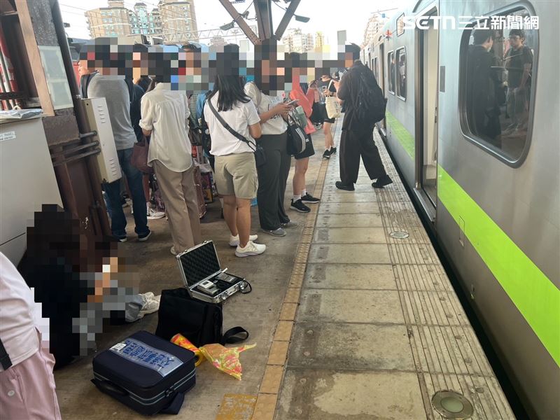 台鐵南樹林站第一月台驚傳21歲林姓女子落軌事件。(圖/翻攝畫面)