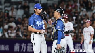 威克首轟苦主　李東洺苦笑：失投被懲罰了