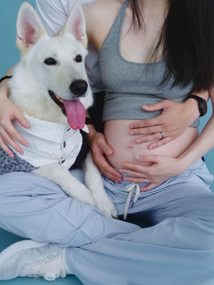 孫伊涵曬出懷孕照片。(圖/翻攝自微博)