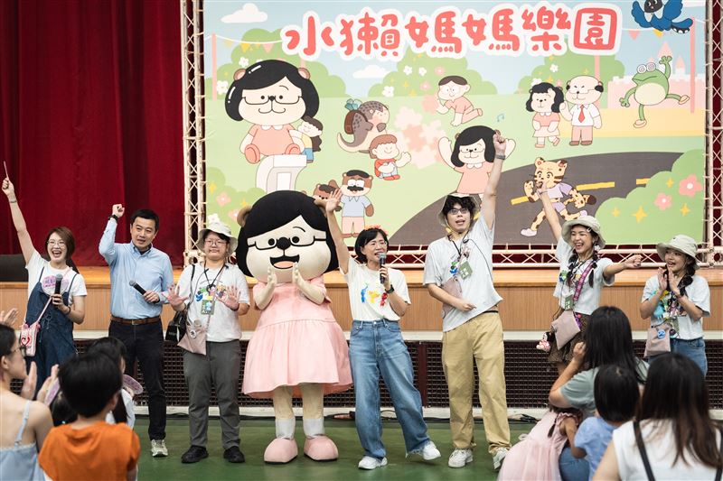 民進黨新北市長參選人蘇巧慧在汐止舉辦「水獺媽媽樂園」(圖/蘇巧慧競辦提供)