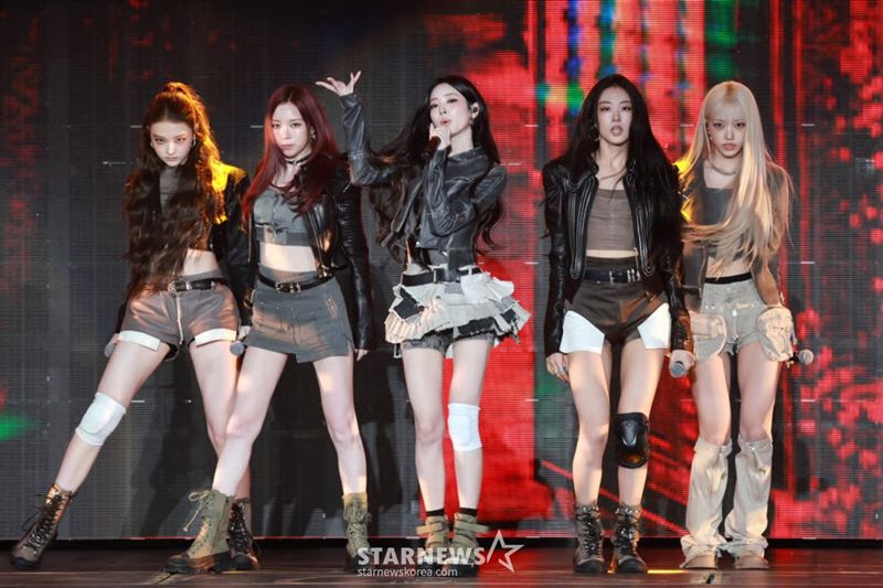 韓國女團MEOVV登上ACON音樂節演出,在林口體育館開唱。(圖/STARNEWS提供)
