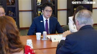 沈伯洋訪美聘隨扈　拒中國籍司機