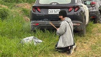 彰化老翁成魚塭浮屍！兒跪地淚崩送別老父