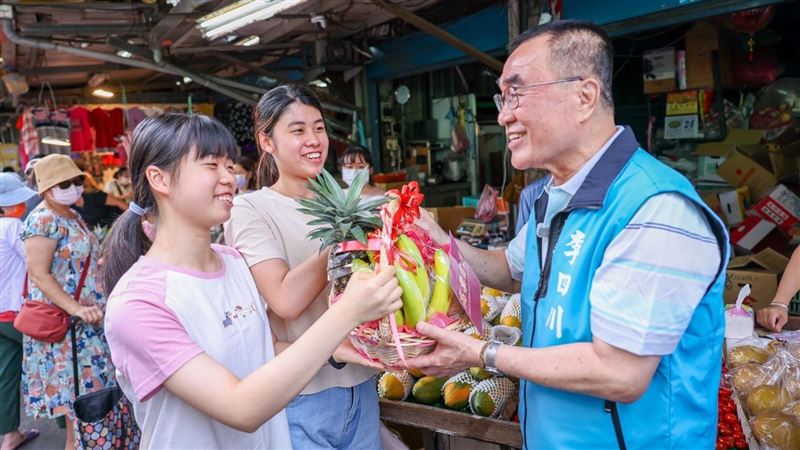 未等鄭麗文致詞先離開　李四川：有行程