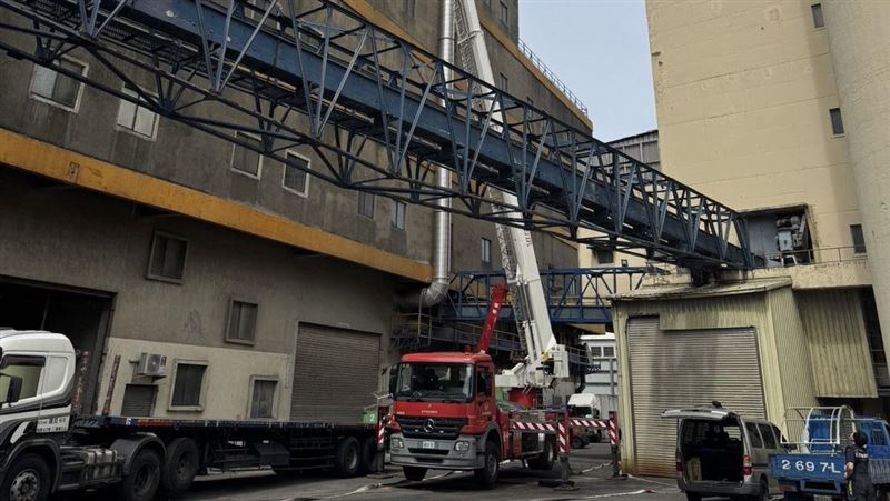 福壽公司火警！倉庫「設備維修」突冒黑煙