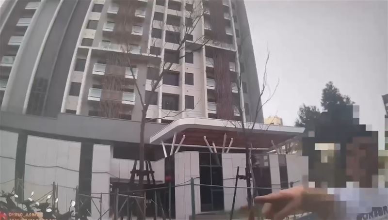因郭女持有台中地院核發之民事通常保護令,羅男行為已違反保護令遭到逮捕。(圖/翻攝畫面)