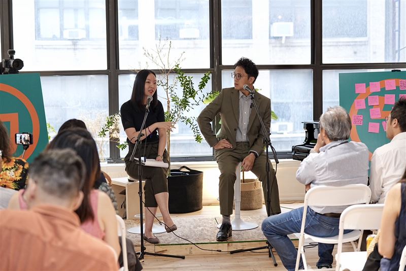 民進黨台北市長參選人沈伯洋訪美行程至紐約,與當地青年台人進行深度座談。(圖/沈伯洋競選辦公室提供)