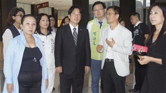 統戰觸角伸向綠？前政務官赴中成拉攏對象