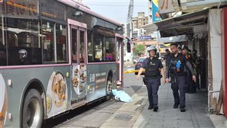 新／北市死亡車禍！她遭輾斃倒右前輪蓋布