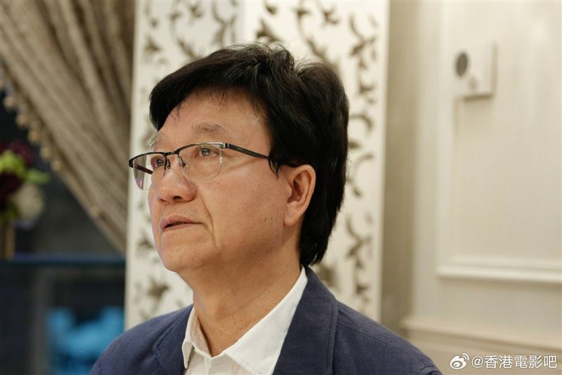 香港演藝圈有「材叔」之稱的TVB資深監製梁材遠離世。(圖/翻攝自微博)