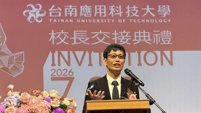 許和捷校長認為，肩負高等教育使命的科技大學不僅不能盲目追求科技製造，更要強化人文藝術、美感教育與設計思維。（圖／東海大學提供）