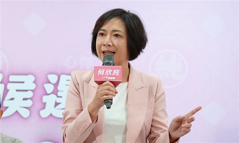 綠內部民調:何欣純攻勢頻出逼近江啟臣,台中市長選戰差距縮至個位數
