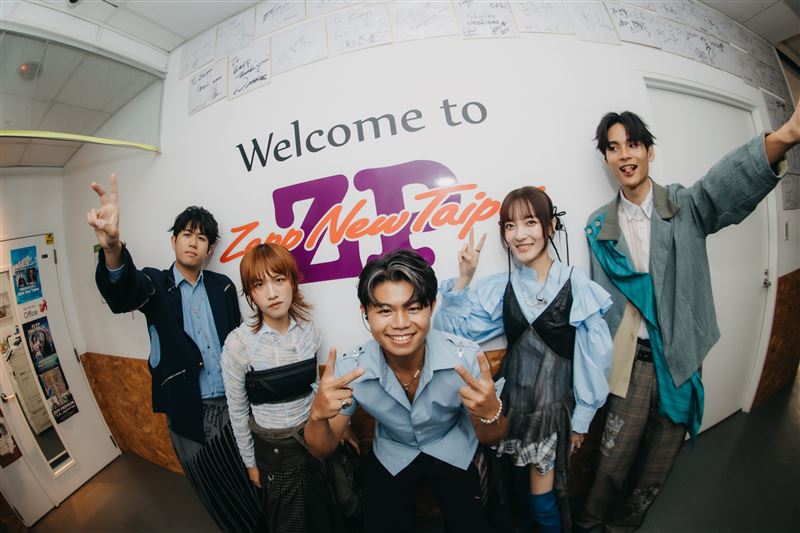 「公館青少年」阿傑(左起)、婉鈴、Adam、Lucy、政廷舉辦「青少年之後」演唱會。(圖/遠雄創藝提供)