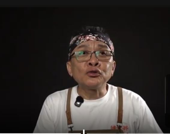 「大頭師」本名蔡瑞成，是台南知名的「愛心總舖師」。(圖／三立提供）