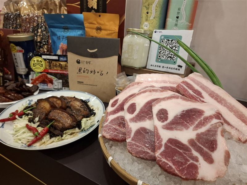 農業部今（28）日舉辦「臺灣黑豬&mdash;在地好豬 值得被看見」記者會，希望帶領民眾重新認識臺灣黑豬的風味特色、產業價值與飲食文化意涵。（圖／記者周佩怡攝影）
