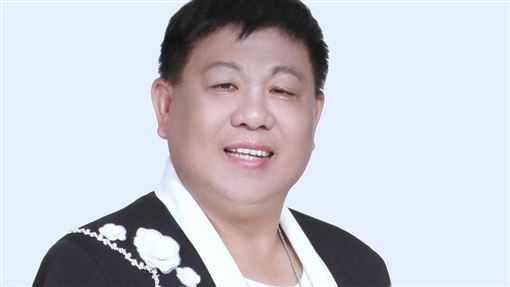 加油站站長超眼熟！竟是出道歌手超會唱