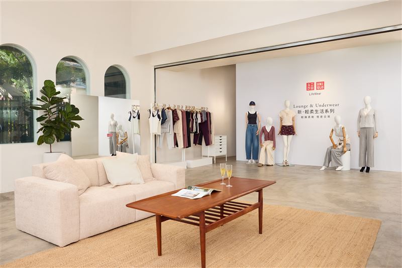 UNIQLO推出Lounge & Underwear,新.輕柔生活系列,「輕鬆率性」、「極簡優雅」雙風格系列,詮釋當代柔美生活美學。無縫串連居家與外出時光,打造女性日常新必備。(圖/品牌業者提供)