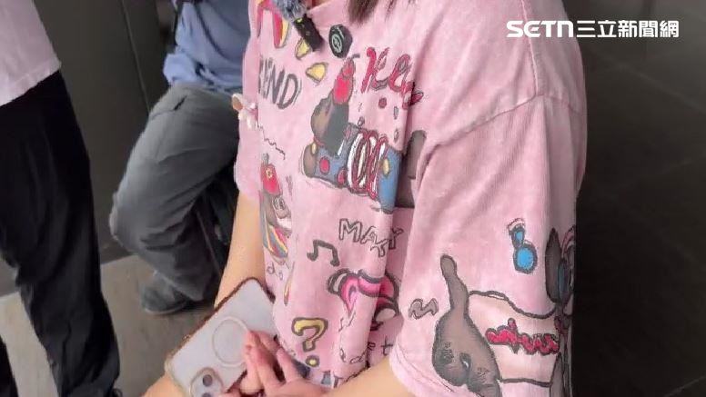 遲到挨罰怒無發票　前雇主反控上班喝酒