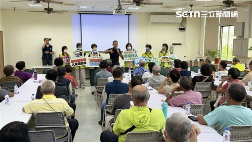 高齡駕駛免奔波！台南警四分局攜手監理站推「一站式換照」，顧長輩安全。（圖／翻攝畫面）