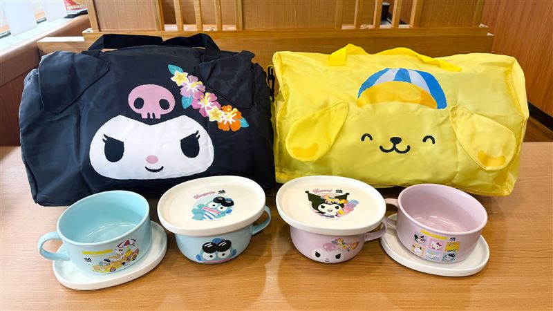立體耳朵旅行收納袋、大容量陶瓷碗盤組加價購！(圖／藏壽司提供）