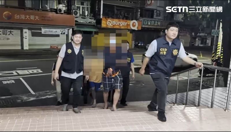 不滿協調結果！男酒後怒砸市議員邱昭勝服務處，台南警逮4嫌。（圖／翻攝畫面）