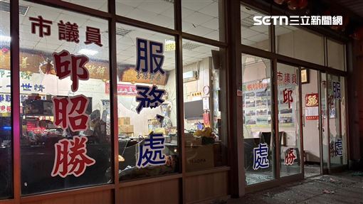台南男不滿協調結果　怒砸市議員服務處