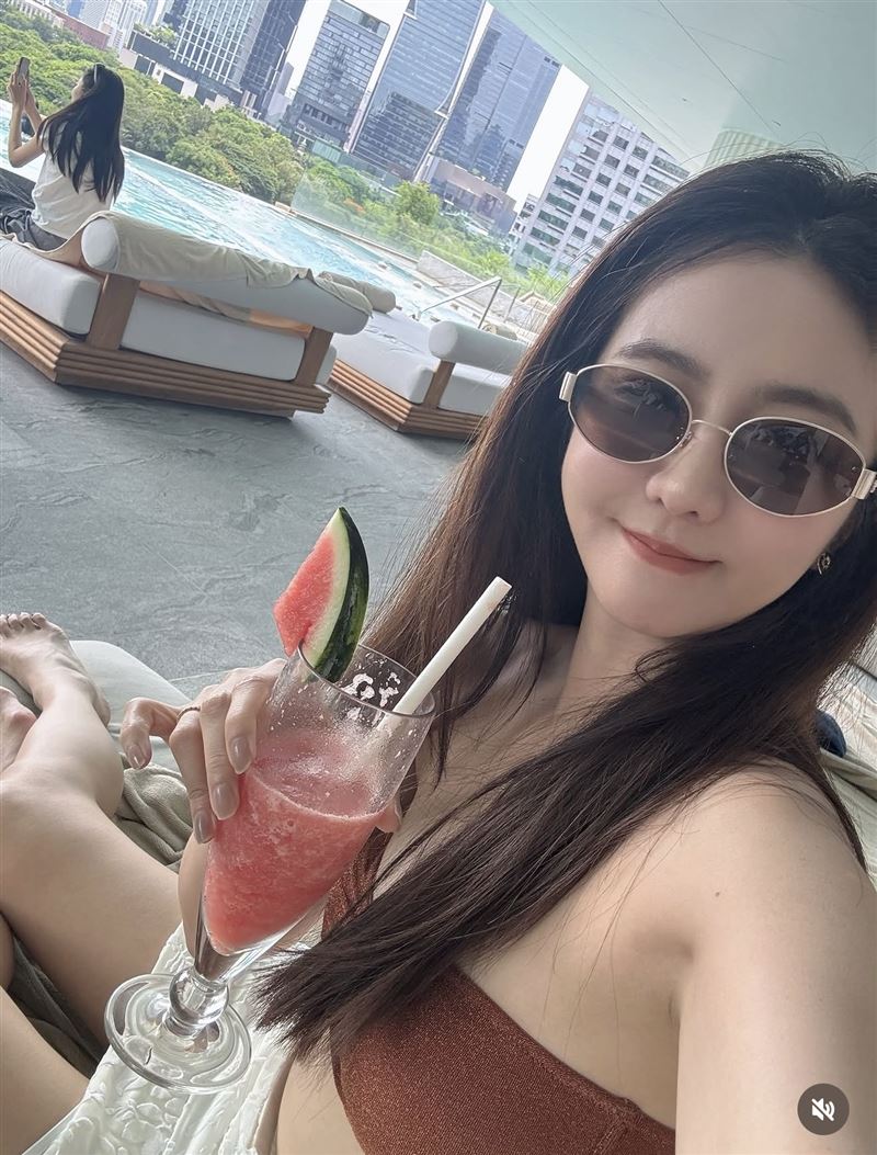 周曉涵身材火辣。（圖／翻攝自IG）