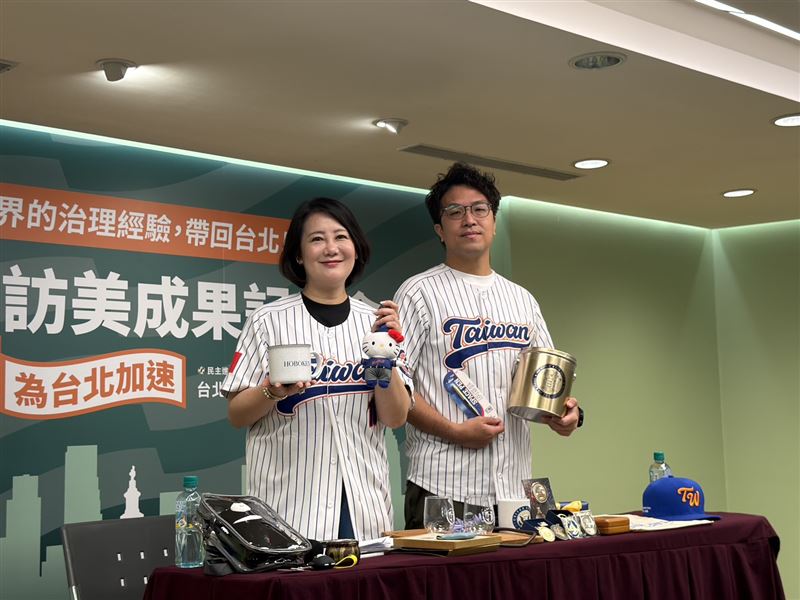 民進黨台北市長沈伯洋偕競選總幹事吳思瑤舉行訪美行的「返國成果記者會」(圖/記者劉秀敏攝影)