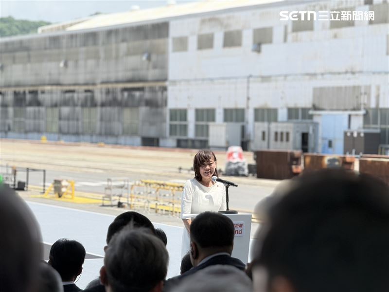 日本已故前首相安倍晉三遺孀安倍昭惠也受邀出席出廠典禮。(圖/記者李育道攝影)