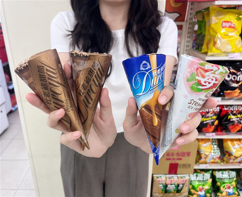 OKmart於7月31日至8月2日推出周末三天限定冰品優惠。(圖/品牌業者提供)