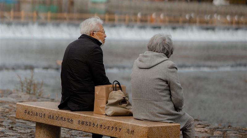 退休金遭套牢！　日夫妻誤信理專這句話