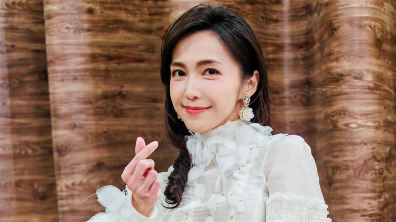 台8女星受封剋夫富婆 工作到一半突放空