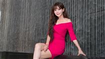 車界女神遭撤換主持！老闆認她「被畢業」