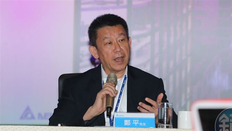 上半年賺爆！台達電鄭平笑看AI雜音