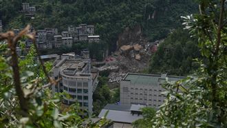 重慶彭水山崩51死10失聯　樓房車輛遭掩埋