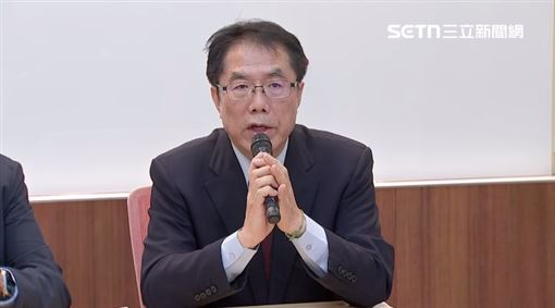 殷瑋喊查黃偉哲　沈伯洋：宣導搞不清楚？