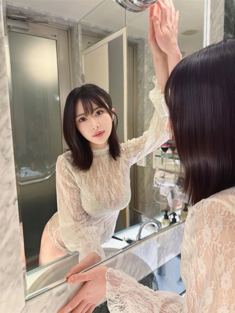 辻井穗乃果今終於宣布即將復出,回歸時間點也曝了光。(圖/翻攝自IG@5.tsujihoka)