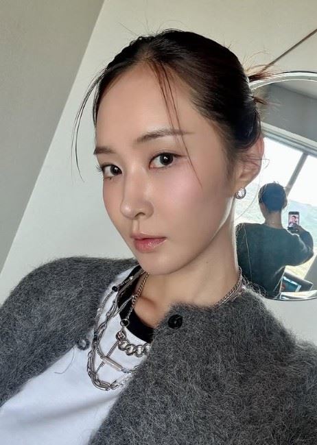 韓國天團少女時代成員俞利與SM娛樂合作畫下句點。(圖/翻攝自俞利IG)