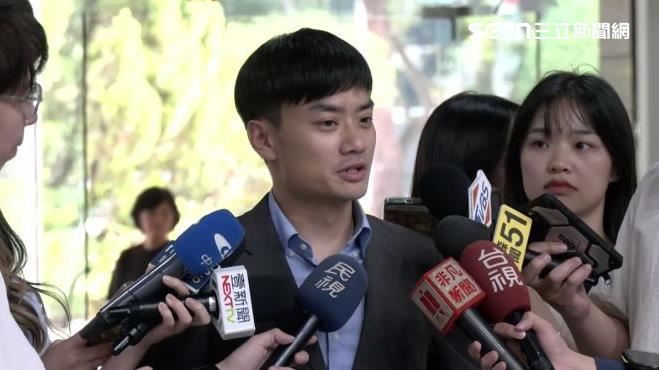黃偉哲開戰秀蔣萬安深偽音檔！殷瑋反擊了