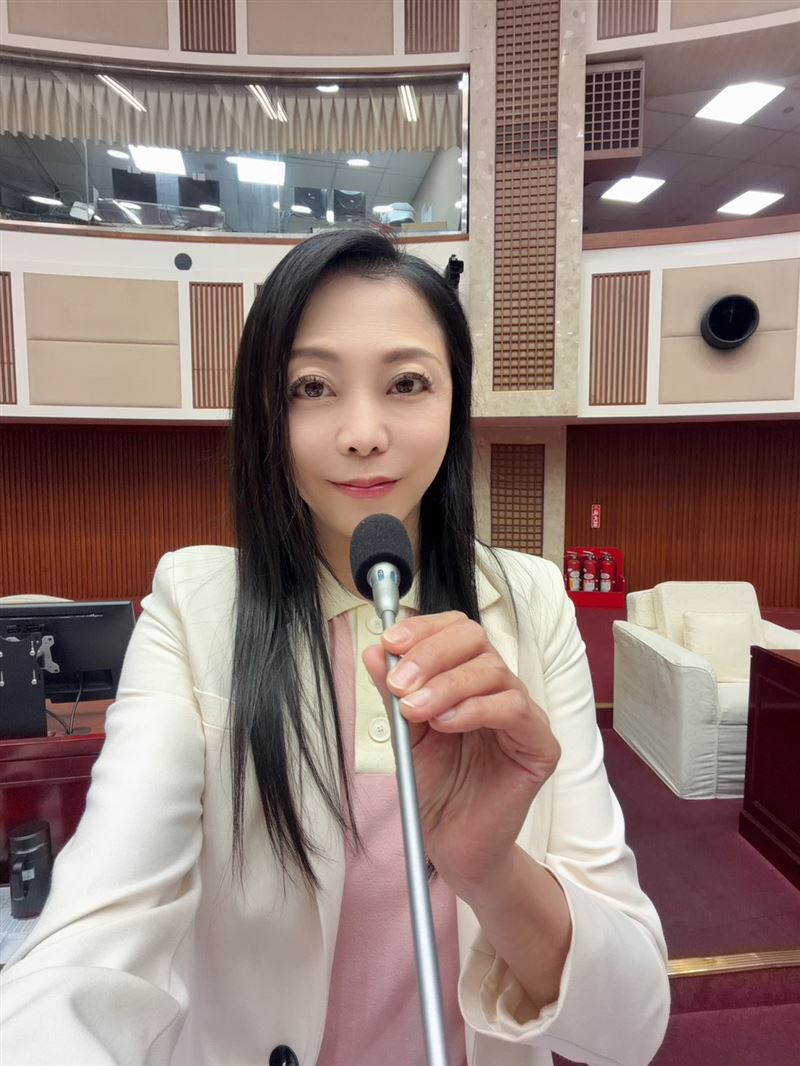 闕枚莎表示,免費營養午餐是她長期關心並支持的政策,呼籲要真正落實。(圖/闕枚莎辦公室提供)