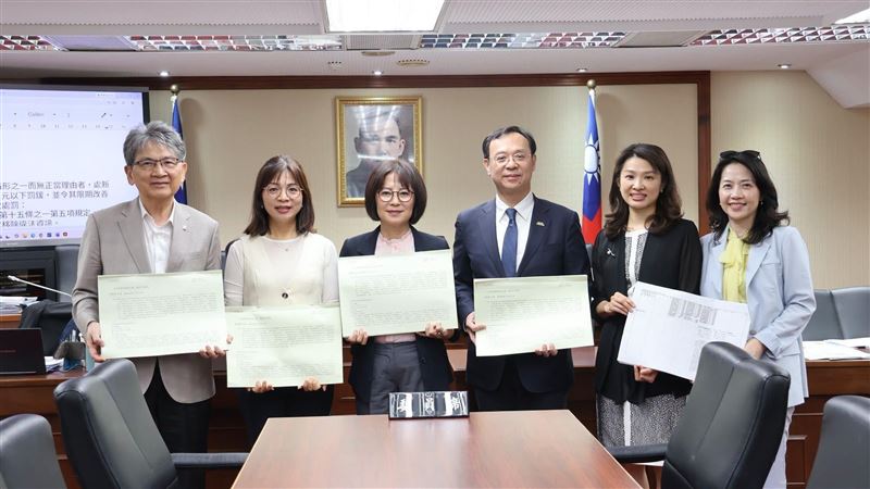 菸盒警示圖文85%守住！民團肯定但喊1爭議
