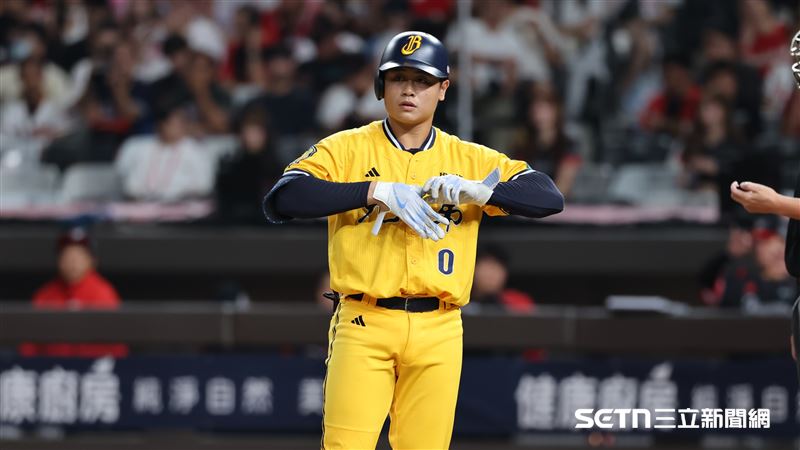 珍惜連蹲6場　林吳晉瑋每天提前2小時特打
